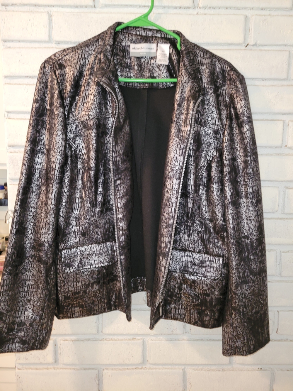 Alfred Dunner Metallic Croc-Print Open Front Jacket - Black & Silver